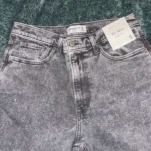 Mom jeans acid wash